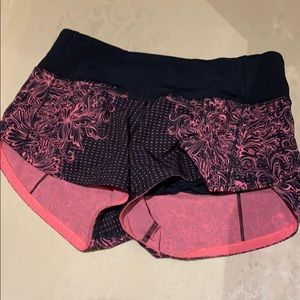 Size 2  Hot shorts